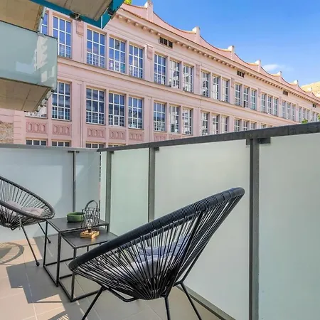 公寓 Lam Fuchsia Ac-balcony 布拉迪斯拉发